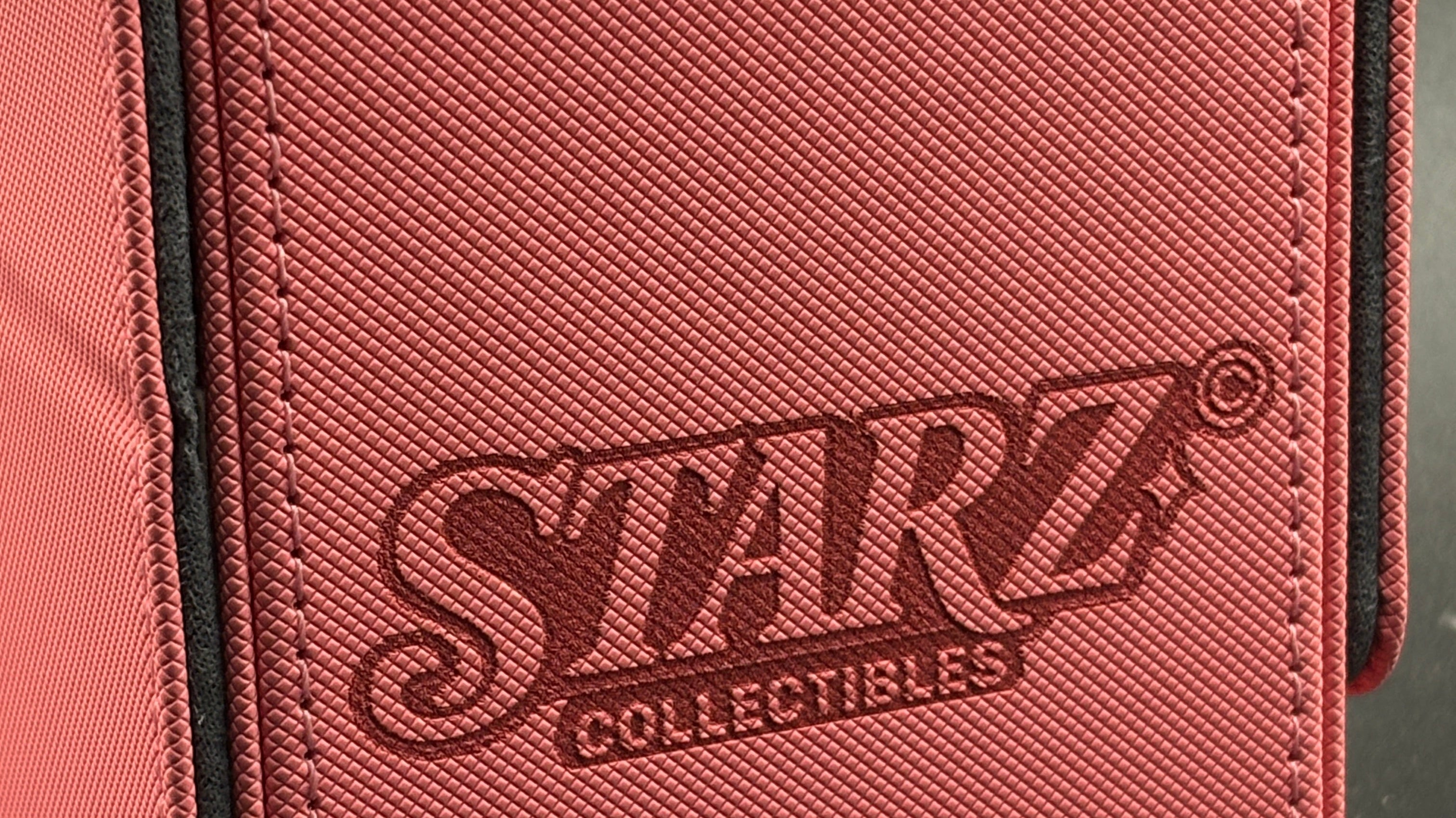 Beste Deckbox für Pokémon Karten 2026 – Custom Laser Gravur PU-Leder von Starz Collectibles Deutschland